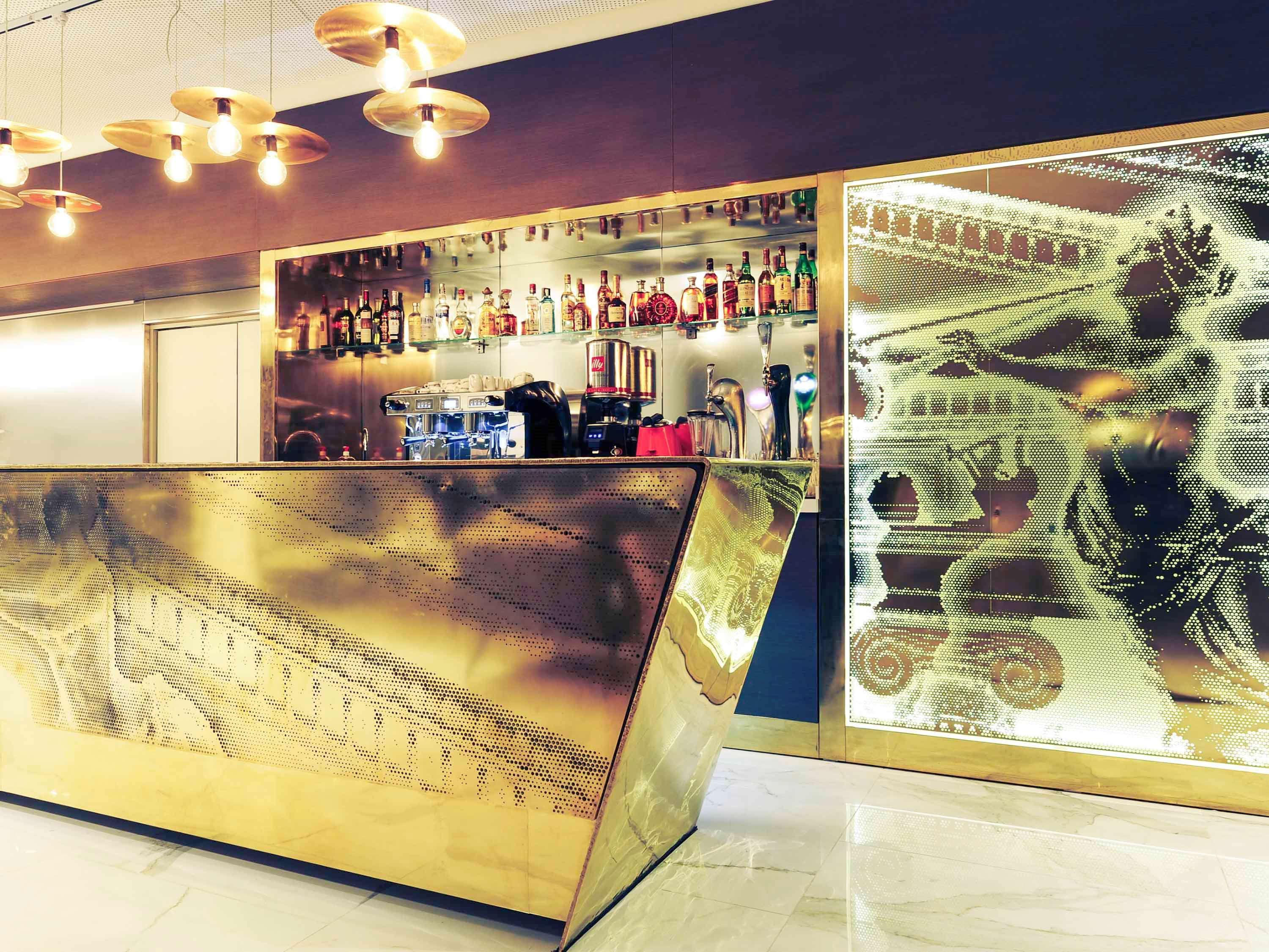 Mercure Bucharest City Center Esterno foto