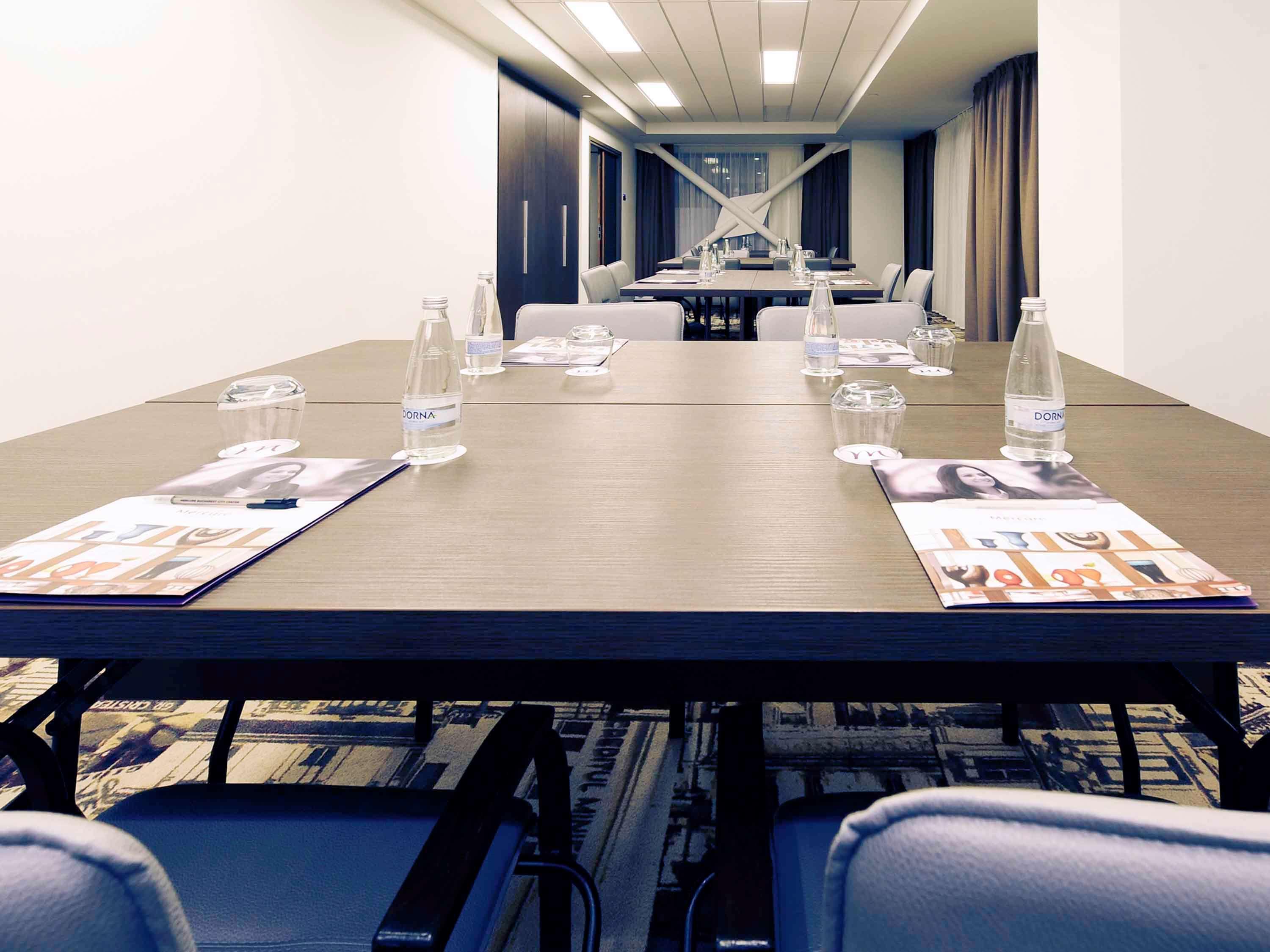 Mercure Bucharest City Center Esterno foto