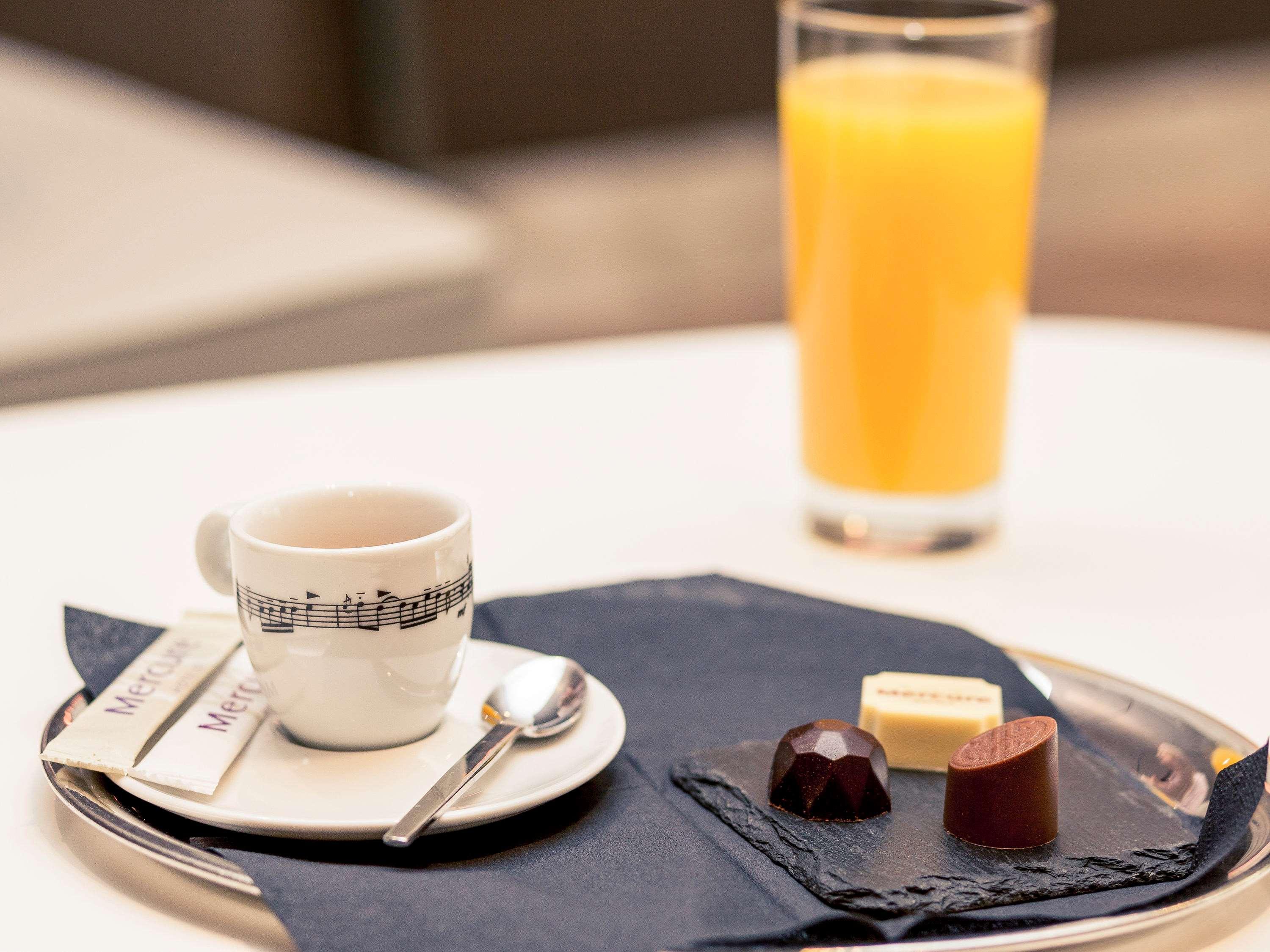 Mercure Bucharest City Center Esterno foto