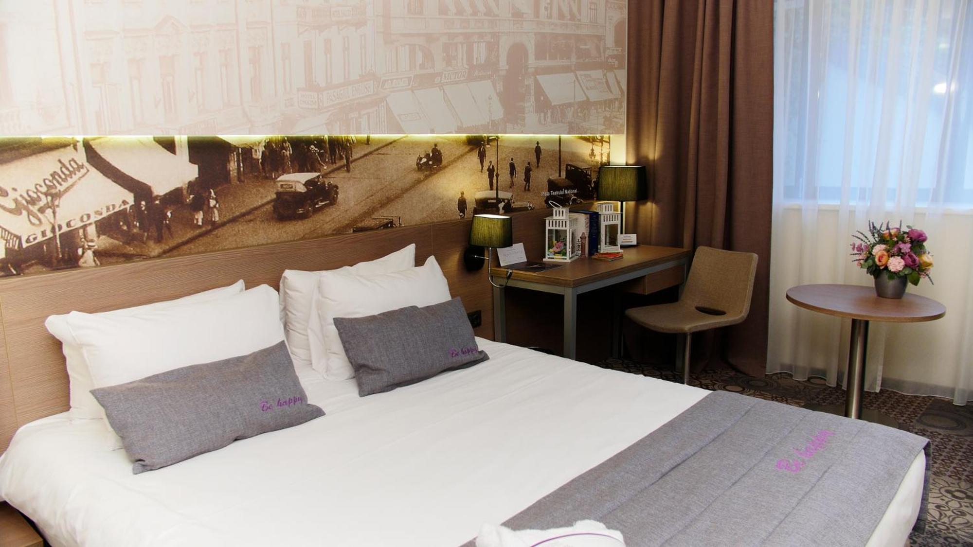 Mercure Bucharest City Center Esterno foto
