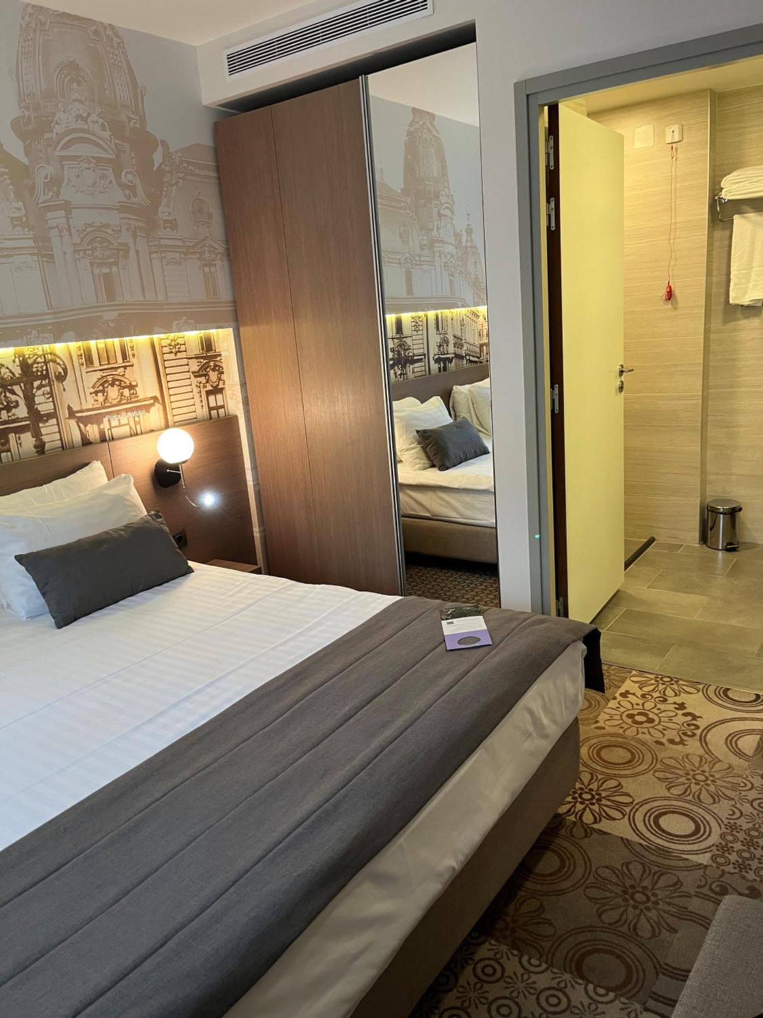 Mercure Bucharest City Center Esterno foto
