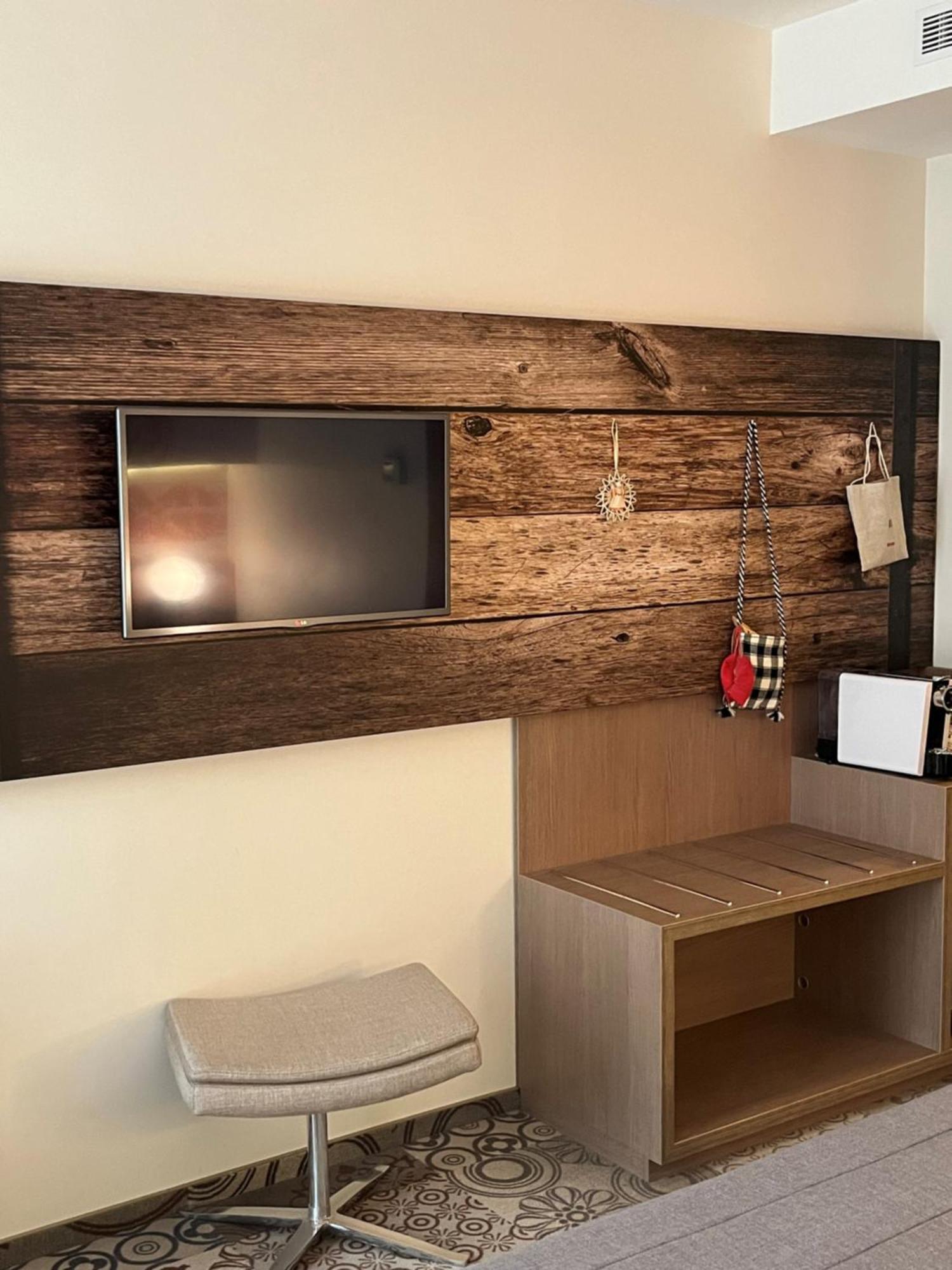 Mercure Bucharest City Center Esterno foto