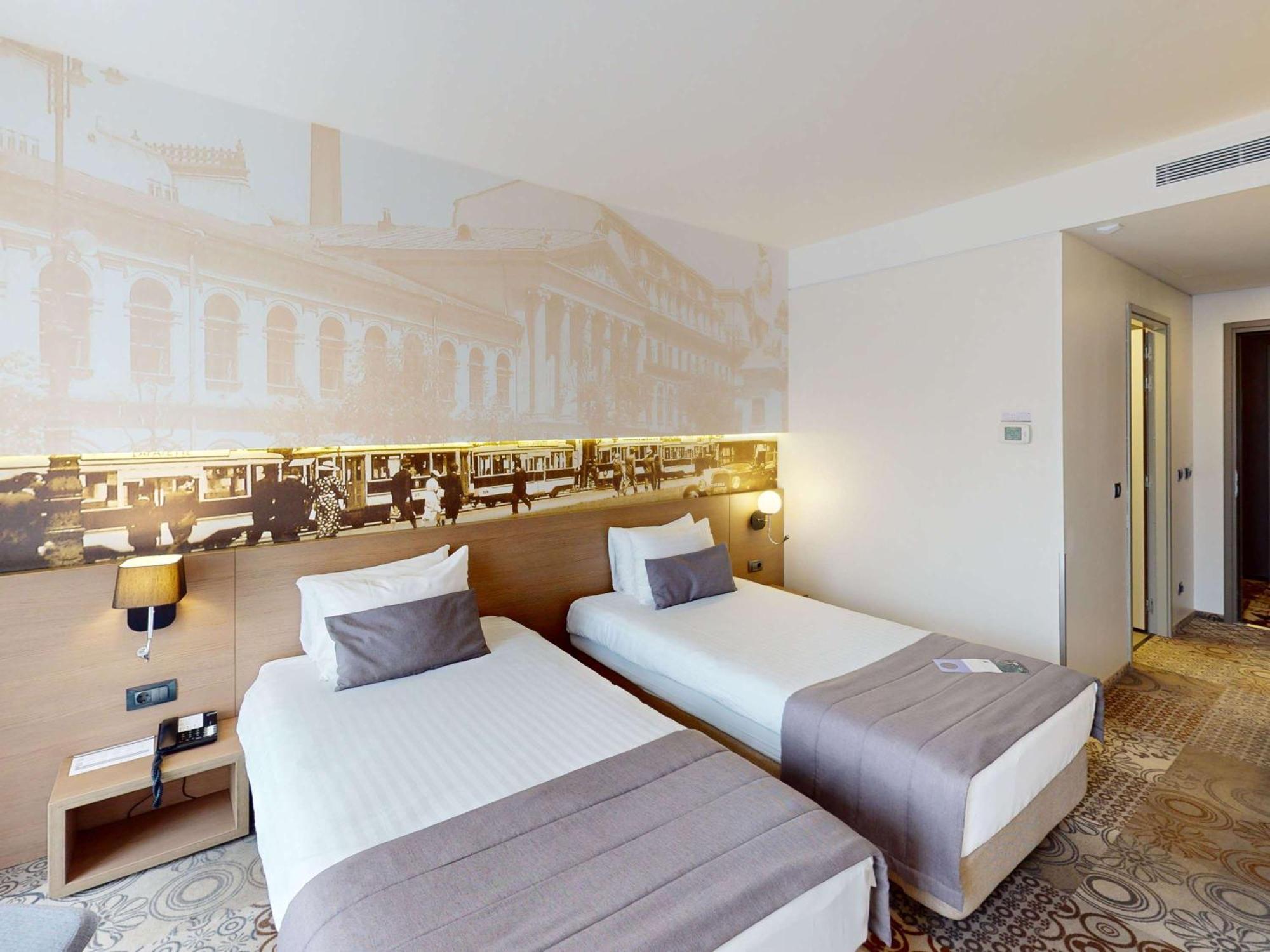 Mercure Bucharest City Center Esterno foto