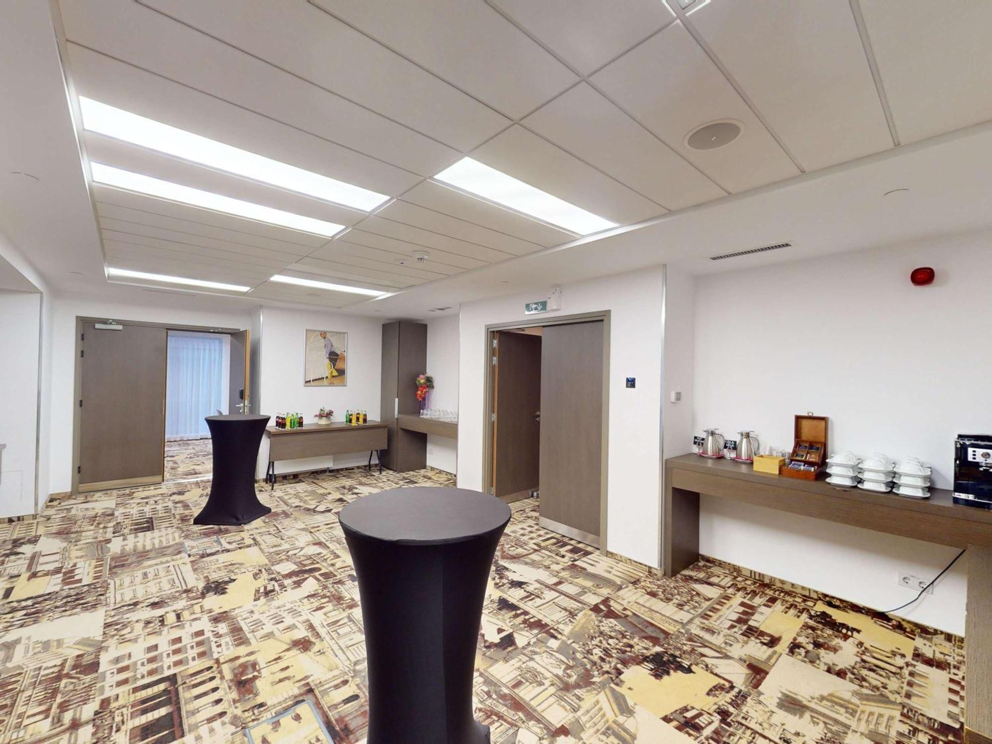 Mercure Bucharest City Center Esterno foto